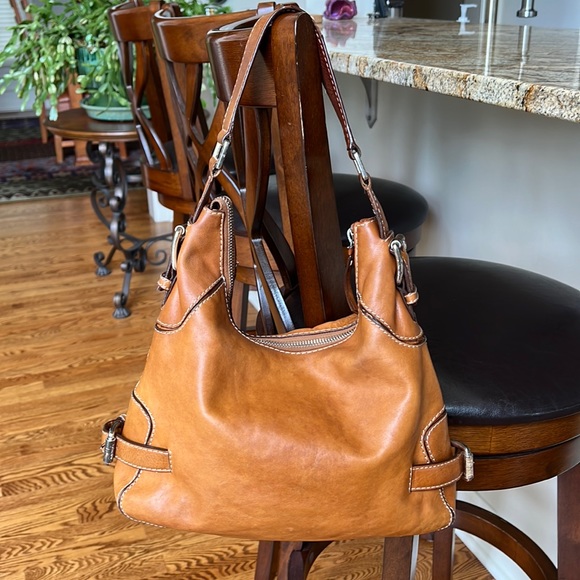 Michael Michael Kors Vintage Leather Hobo Handbag - Picture 3 of 17